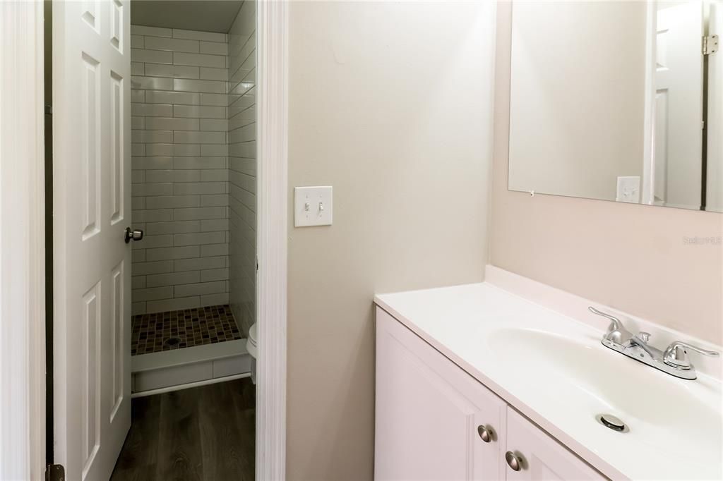 For Rent: $1,945 (2 beds, 2 baths, 1289 Square Feet)