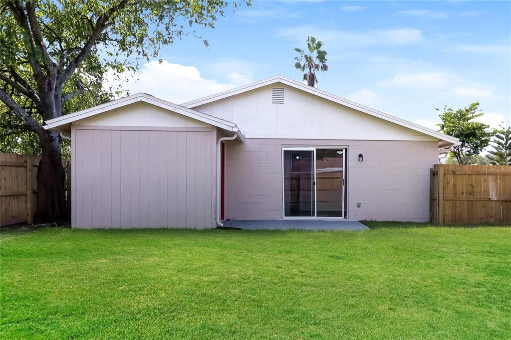 For Rent: $1,945 (2 beds, 2 baths, 1289 Square Feet)