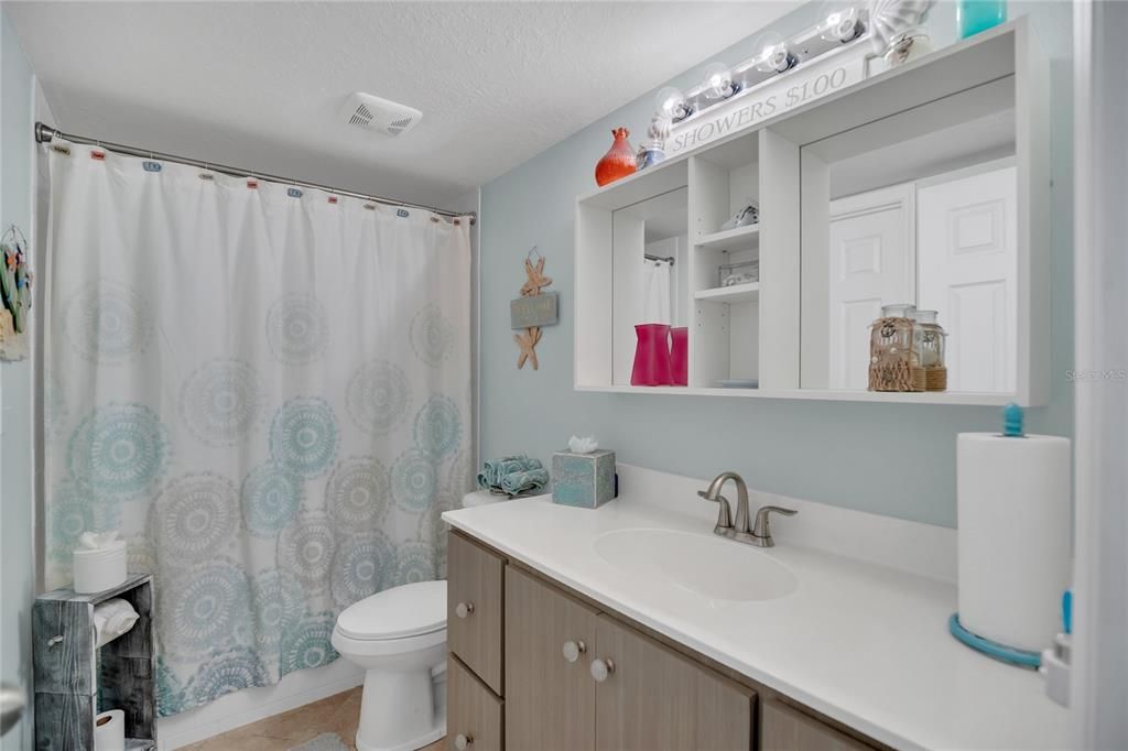 En Venta: $495,000 (2 camas, 2 baños, 1053 Pies cuadrados)