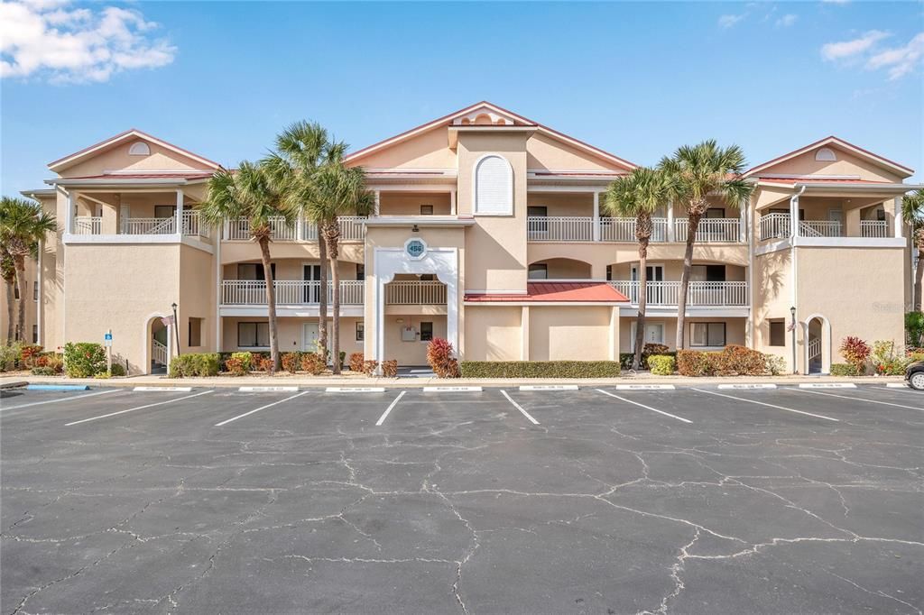 En Venta: $495,000 (2 camas, 2 baños, 1053 Pies cuadrados)