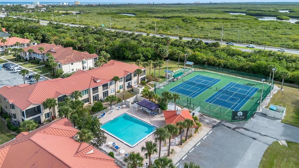 En Venta: $495,000 (2 camas, 2 baños, 1053 Pies cuadrados)