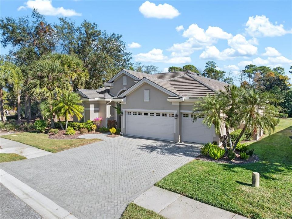 На продажу: $664,500 (4 спален, 3 ванн, 2608 Квадратных фут)