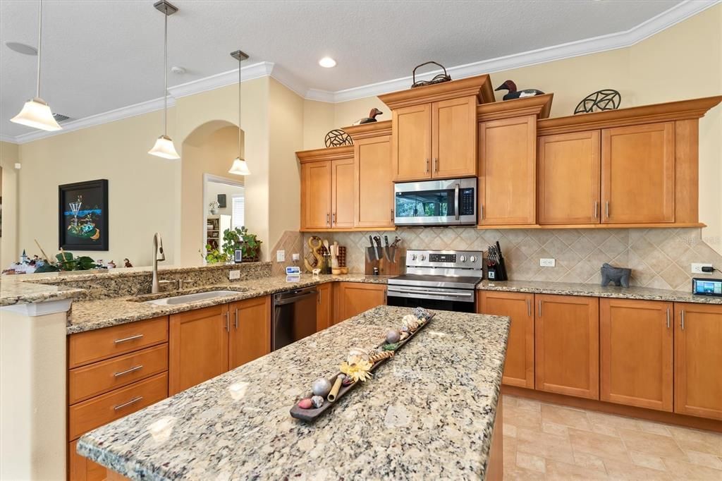 На продажу: $664,500 (4 спален, 3 ванн, 2608 Квадратных фут)