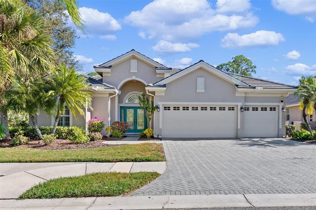 На продажу: $664,500 (4 спален, 3 ванн, 2608 Квадратных фут)