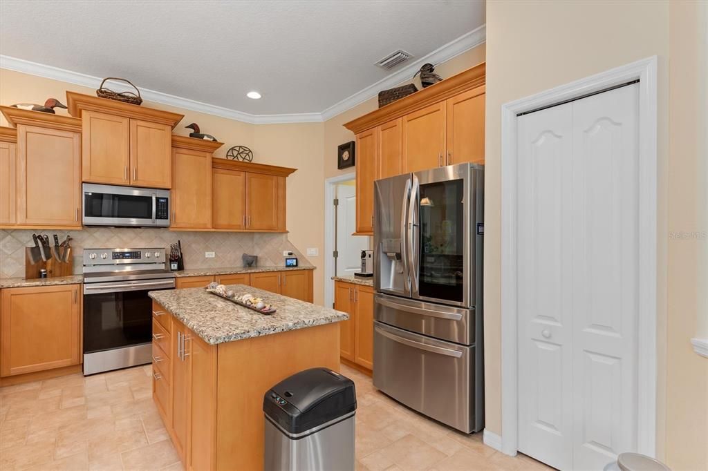 На продажу: $664,500 (4 спален, 3 ванн, 2608 Квадратных фут)