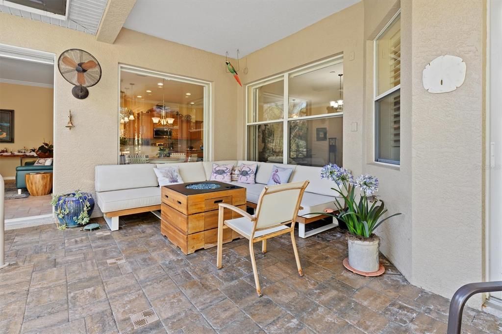 На продажу: $664,500 (4 спален, 3 ванн, 2608 Квадратных фут)