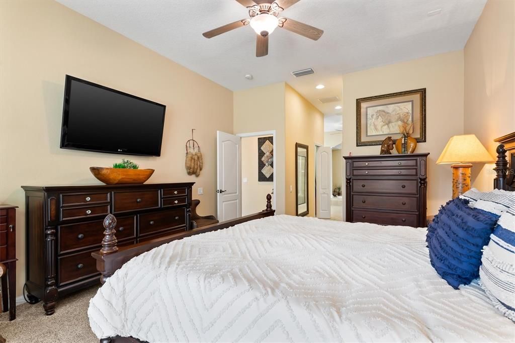 На продажу: $664,500 (4 спален, 3 ванн, 2608 Квадратных фут)