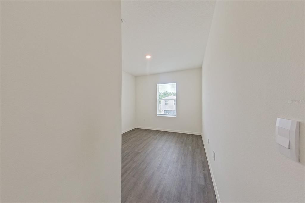 出租: $2,045 (4 贝兹, 2 浴室, 2007 平方英尺)