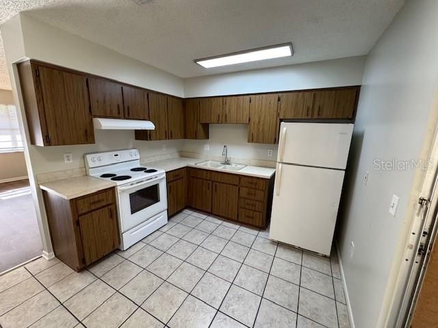 For Rent: $1,150 (2 beds, 1 baths, 750 Square Feet)