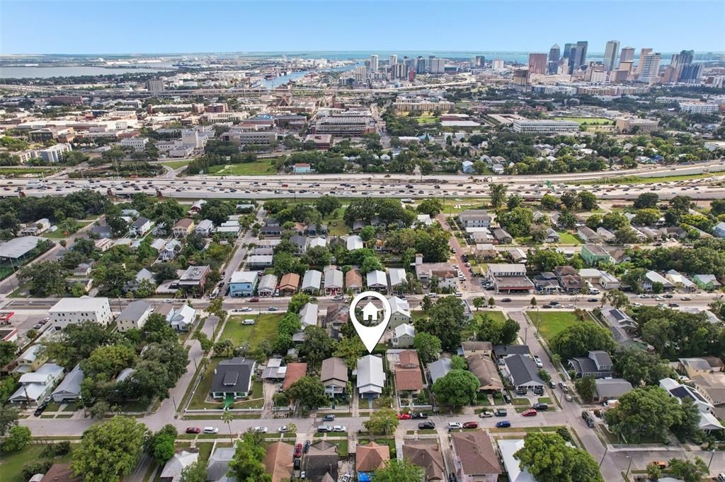 For Rent: $2,600 (3 beds, 2 baths, 1568 Square Feet)