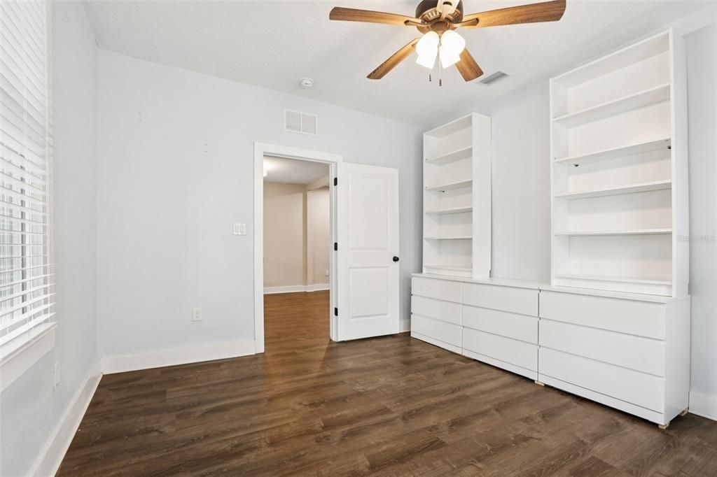 For Rent: $2,600 (3 beds, 2 baths, 1568 Square Feet)