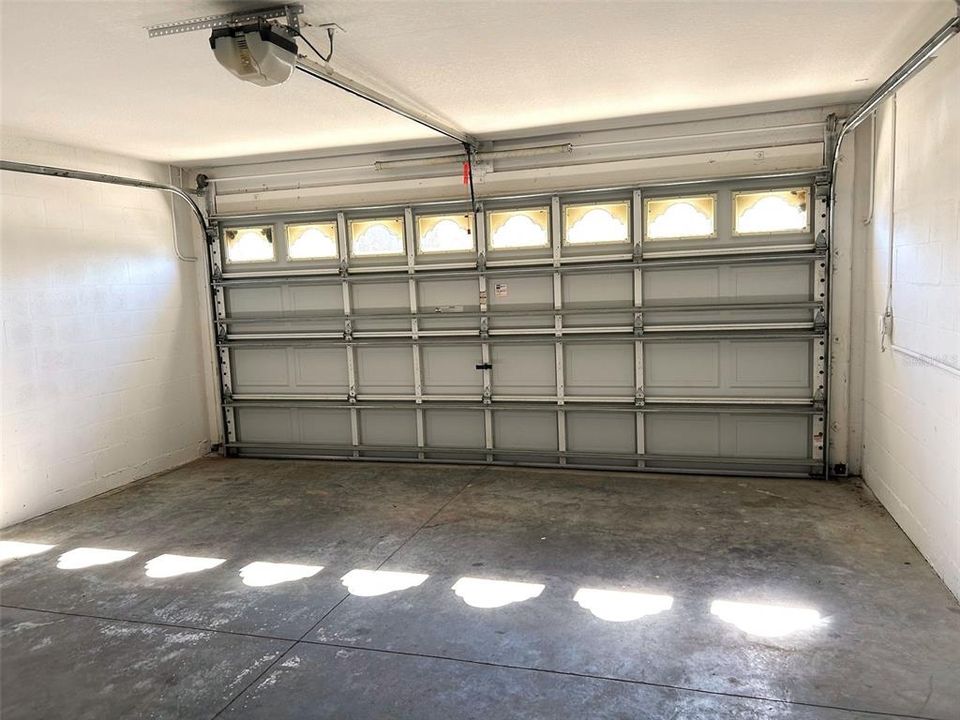 For Sale: $289,000 (2 beds, 2 baths, 1690 Square Feet)