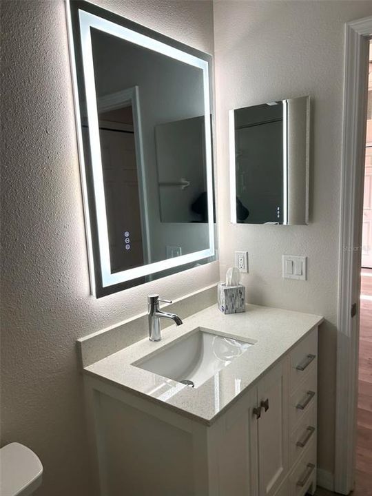 For Sale: $289,000 (2 beds, 2 baths, 1690 Square Feet)