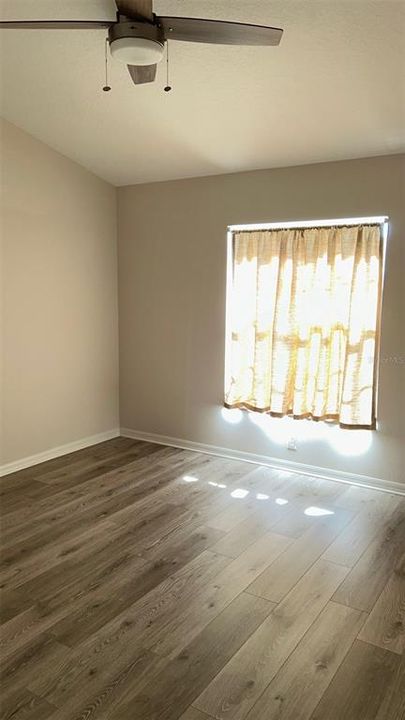 For Sale: $289,000 (2 beds, 2 baths, 1690 Square Feet)