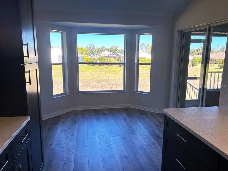 For Sale: $289,000 (2 beds, 2 baths, 1690 Square Feet)