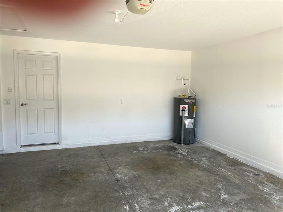 For Sale: $289,000 (2 beds, 2 baths, 1690 Square Feet)