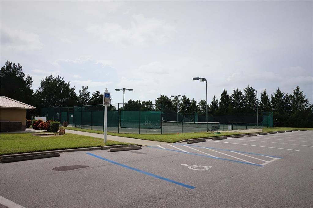 En Venta: $289,000 (2 camas, 2 baños, 1690 Pies cuadrados)