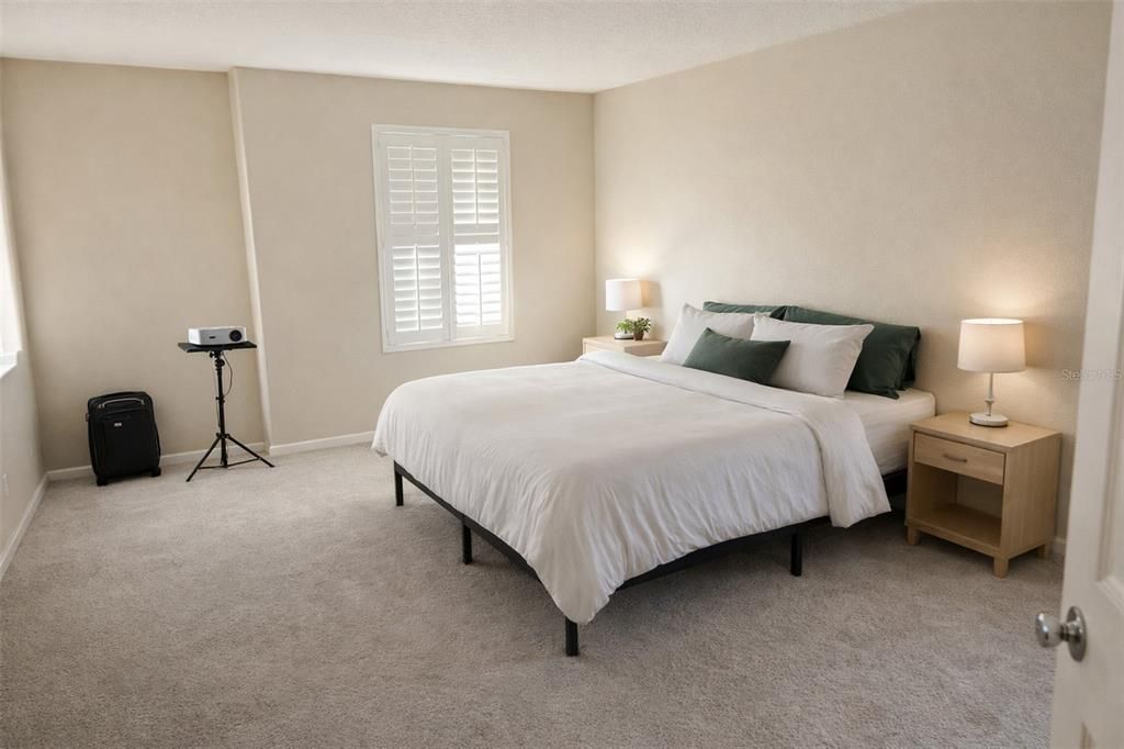 待售: $645,000 (6 贝兹, 5 浴室, 3181 平方英尺)