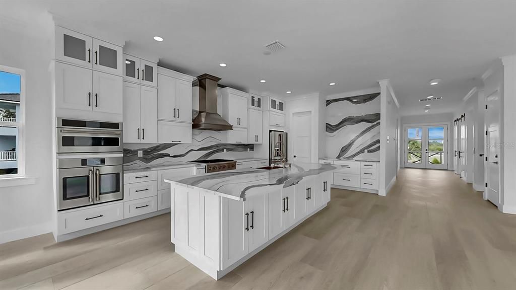 合同活跃: $1,250,000 (4 贝兹, 3 浴室, 3040 平方英尺)