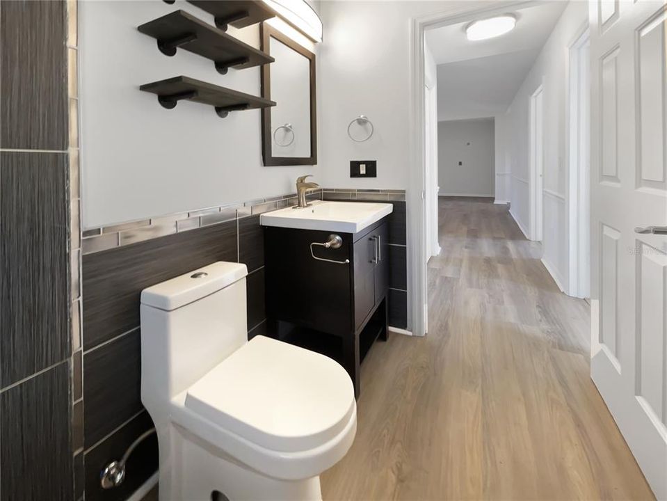 For Sale: $280,000 (3 beds, 2 baths, 1592 Square Feet)