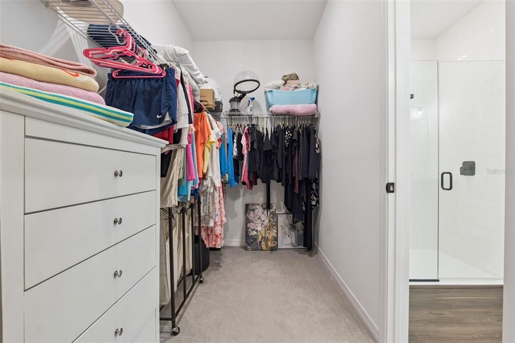 En Venta: $530,000 (4 camas, 3 baños, 1935 Pies cuadrados)