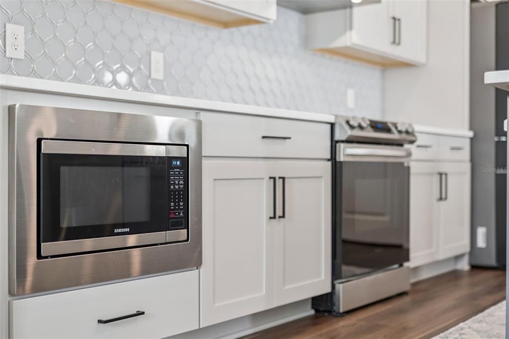 En Venta: $530,000 (4 camas, 3 baños, 1935 Pies cuadrados)