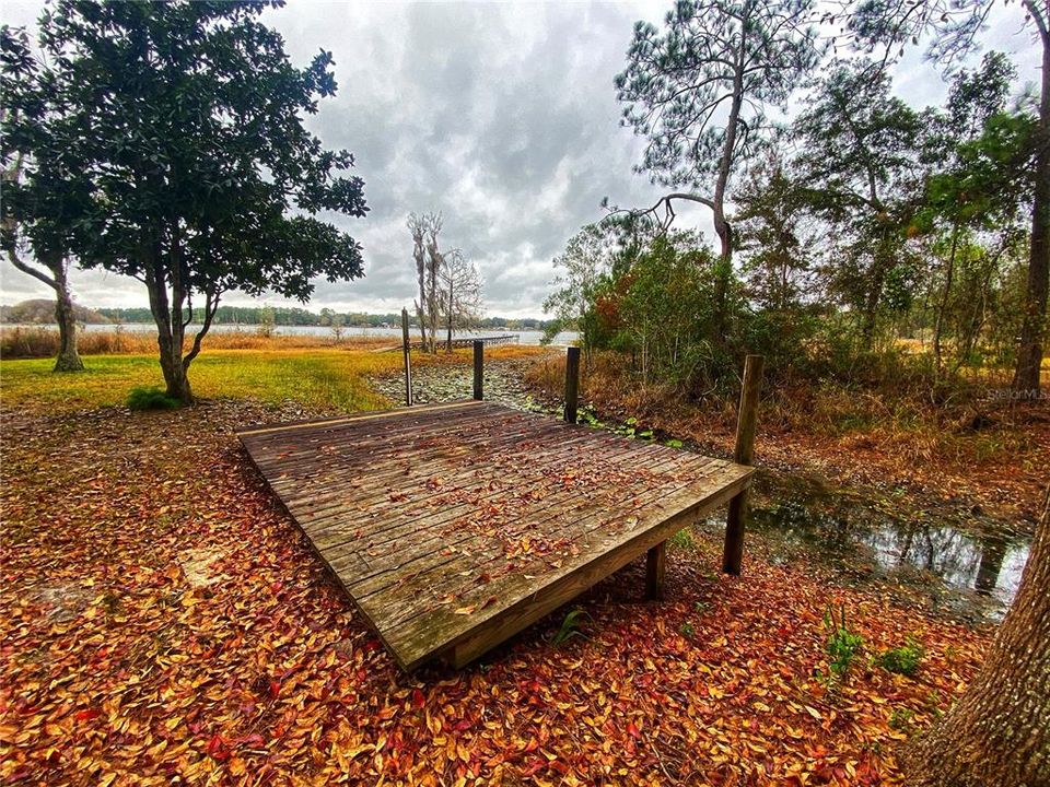 На продажу: $225,000 (3 спален, 2 ванн, 1404 Квадратных фут)