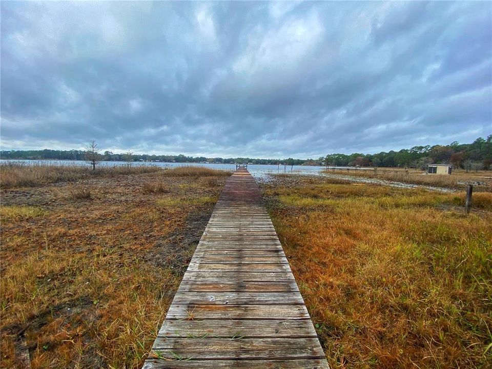 На продажу: $225,000 (3 спален, 2 ванн, 1404 Квадратных фут)