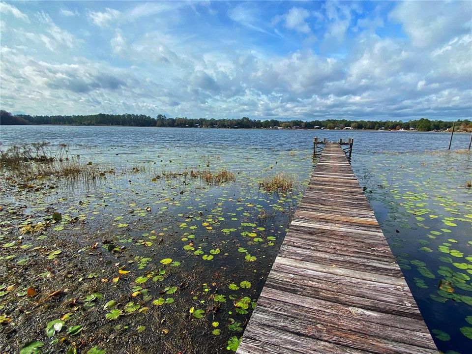 На продажу: $225,000 (3 спален, 2 ванн, 1404 Квадратных фут)