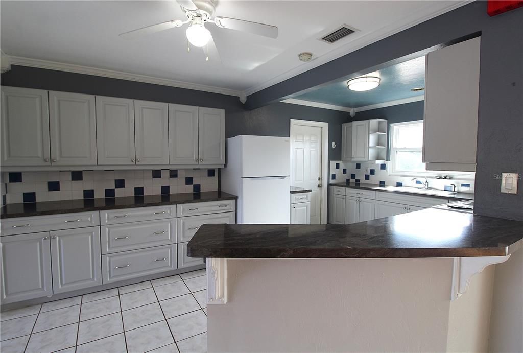 En Renta: $1,900 (2 camas, 2 baños, 1429 Pies cuadrados)