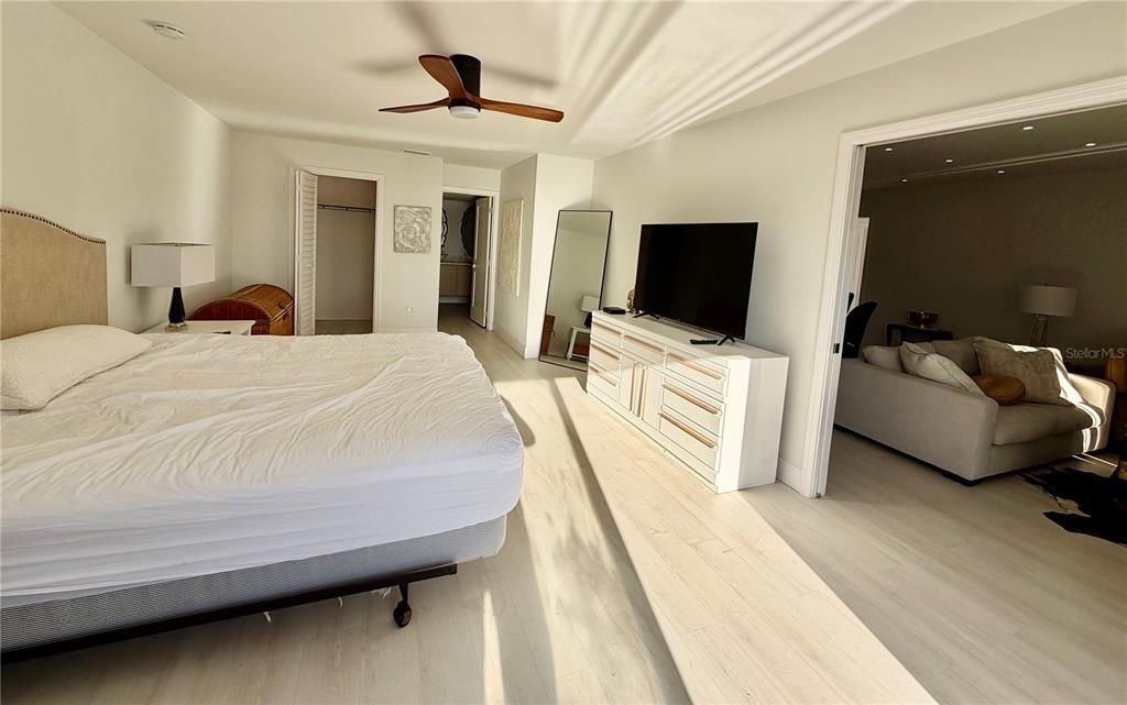 出租: $2,400 (2 贝兹, 2 浴室, 1400 平方英尺)