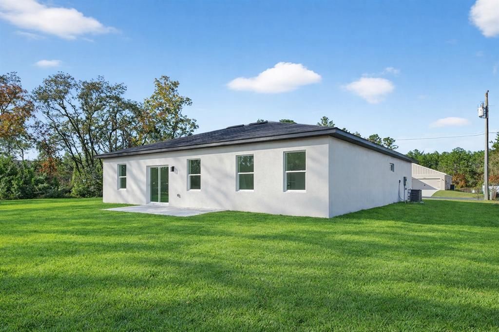 В аренду: $2,100 (4 спален, 2 ванн, 1833 Квадратных фут)