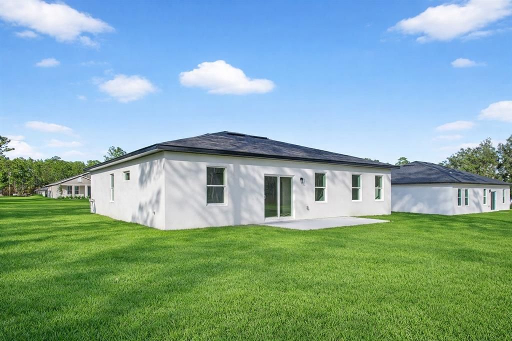 В аренду: $2,100 (4 спален, 2 ванн, 1833 Квадратных фут)