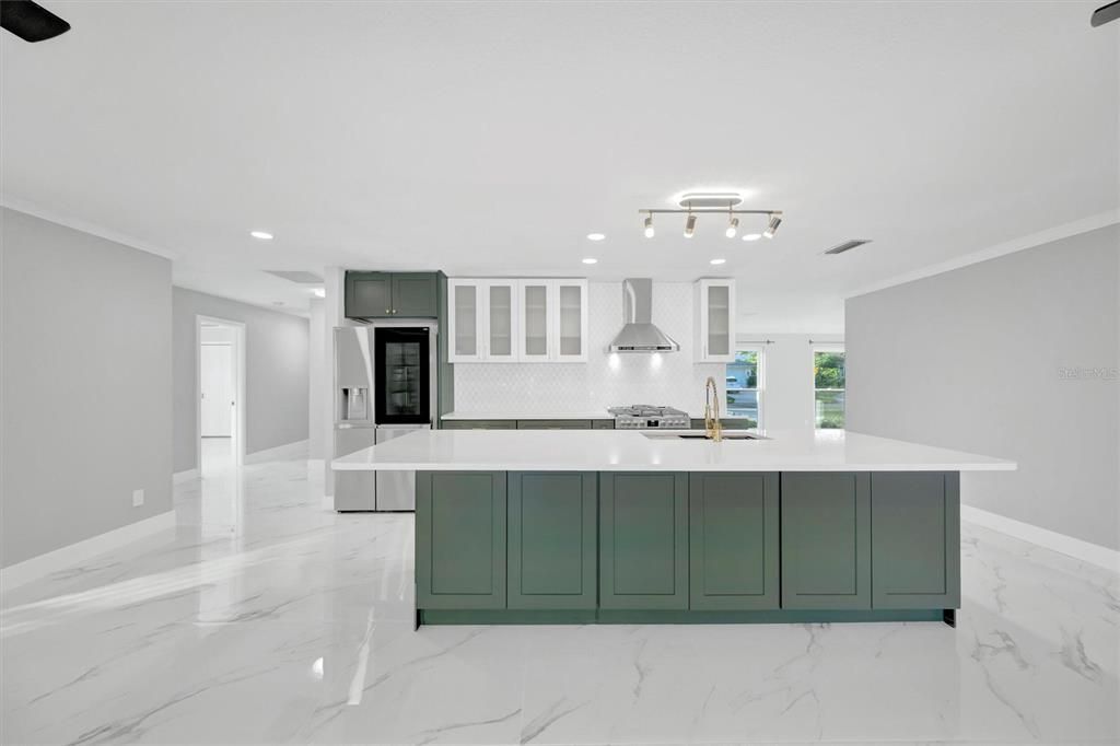 В аренду: $3,850 (4 спален, 2 ванн, 2246 Квадратных фут)