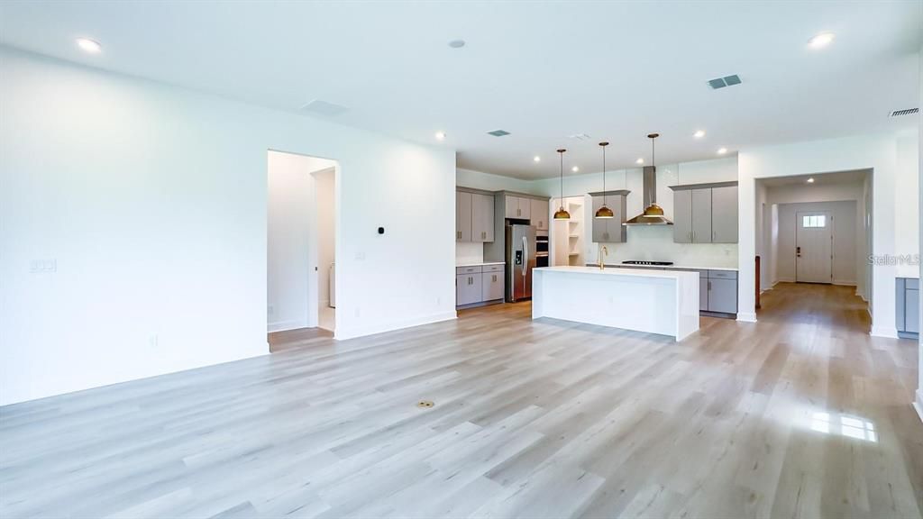 В аренду: $5,500 (4 спален, 3 ванн, 3441 Квадратных фут)