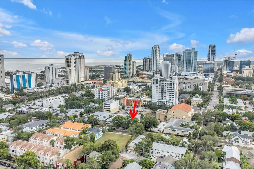 En Venta: $460,000 (2 camas, 1 baños, 709 Pies cuadrados)