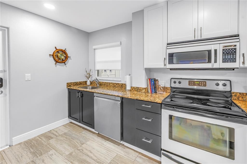 En Venta: $460,000 (2 camas, 1 baños, 709 Pies cuadrados)