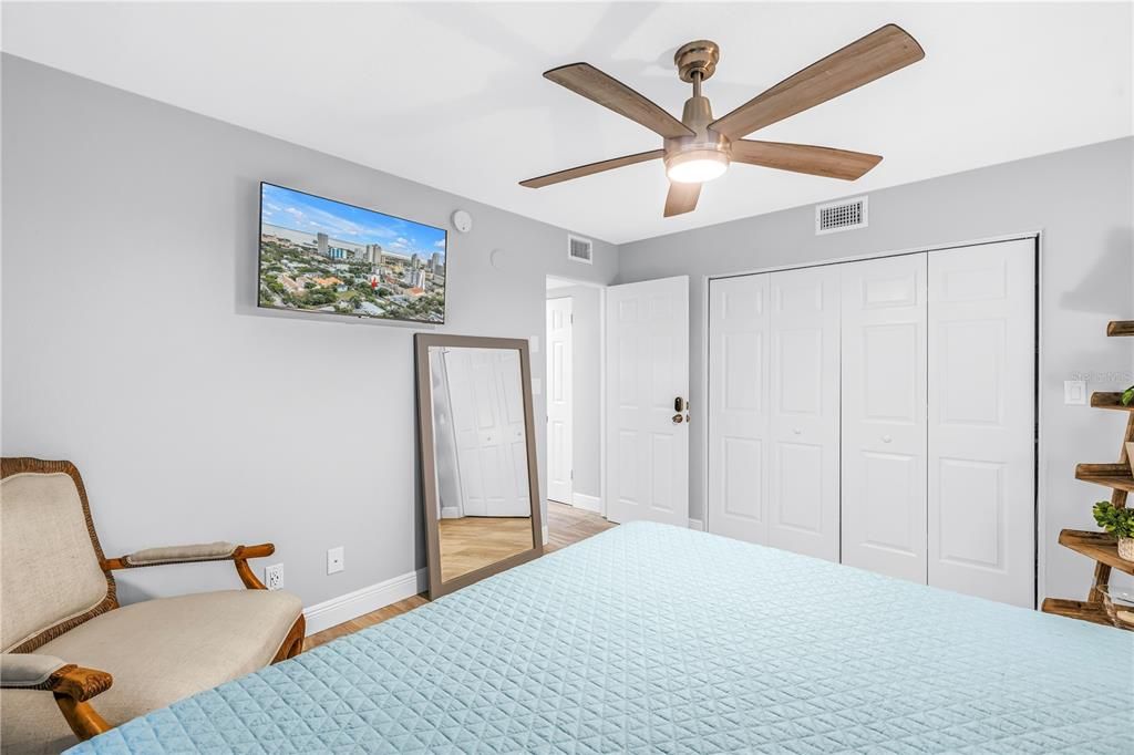 En Venta: $460,000 (2 camas, 1 baños, 709 Pies cuadrados)