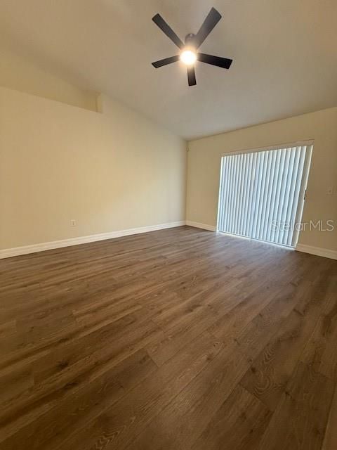 For Rent: $2,300 (3 beds, 2 baths, 1384 Square Feet)