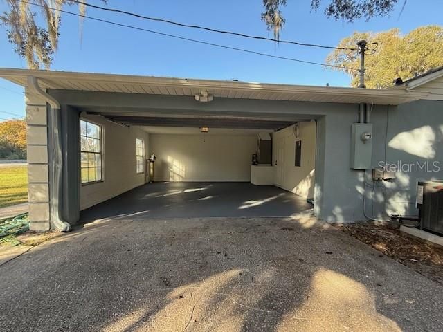 For Rent: $2,300 (3 beds, 2 baths, 1384 Square Feet)