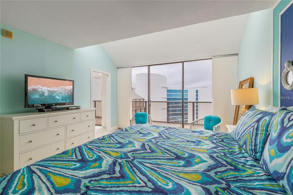 En Renta: $6,000 (3 camas, 2 baños, 2041 Pies cuadrados)