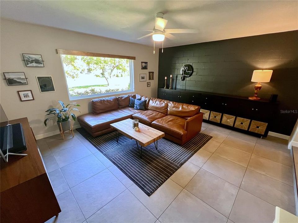 出租: $2,950 (2 贝兹, 2 浴室, 1428 平方英尺)