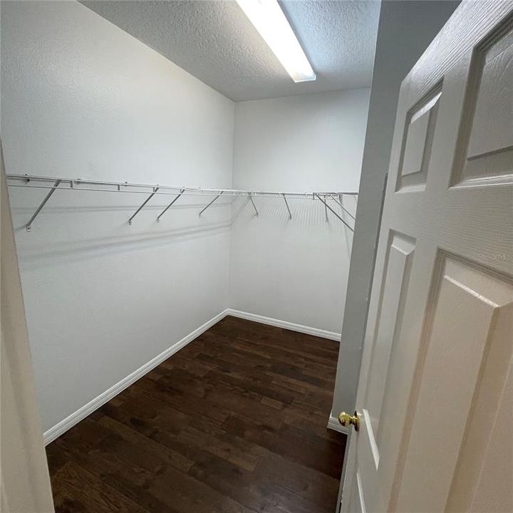 For Rent: $2,750 (3 beds, 2 baths, 1812 Square Feet)