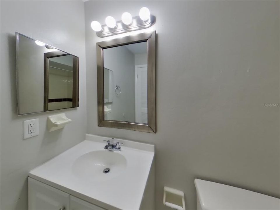 В аренду: $1,669 (3 спален, 2 ванн, 1288 Квадратных фут)