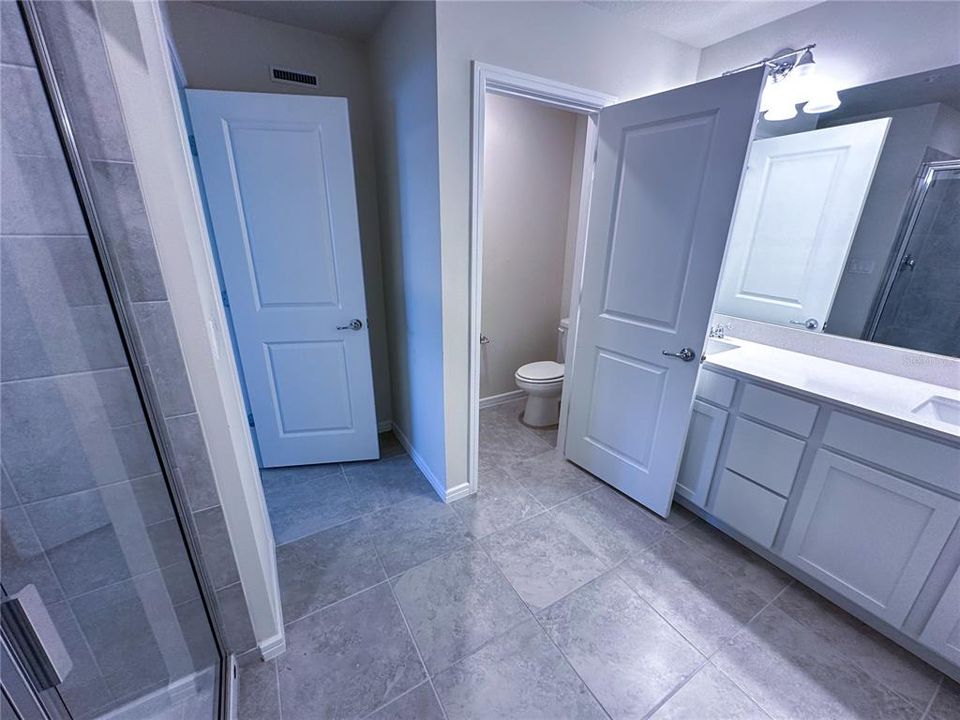 For Rent: $2,690 (3 beds, 2 baths, 1907 Square Feet)