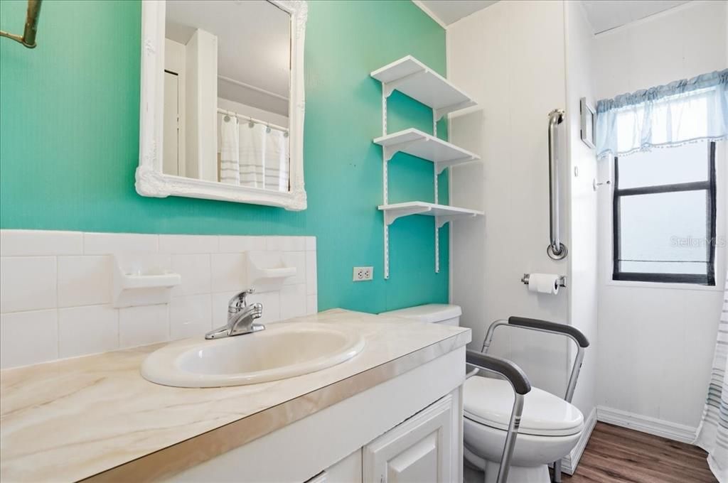 En Venta: $169,900 (2 camas, 2 baños, 966 Pies cuadrados)