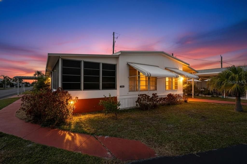 En Venta: $169,900 (2 camas, 2 baños, 966 Pies cuadrados)