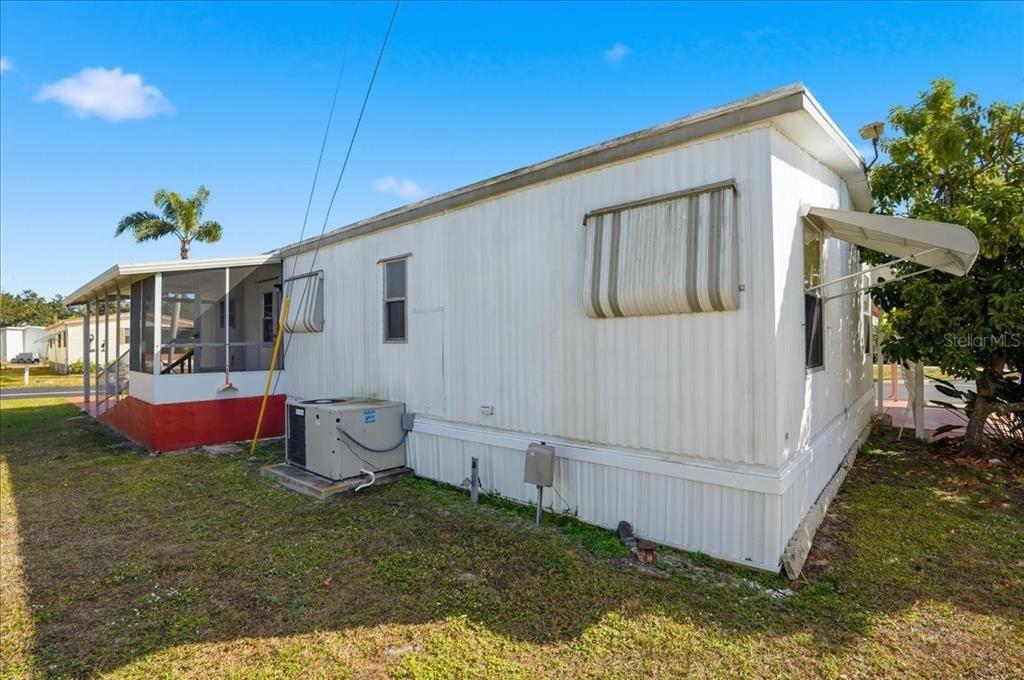 En Venta: $169,900 (2 camas, 2 baños, 966 Pies cuadrados)