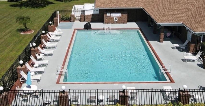 На продажу: $169,900 (2 спален, 2 ванн, 966 Квадратных фут)