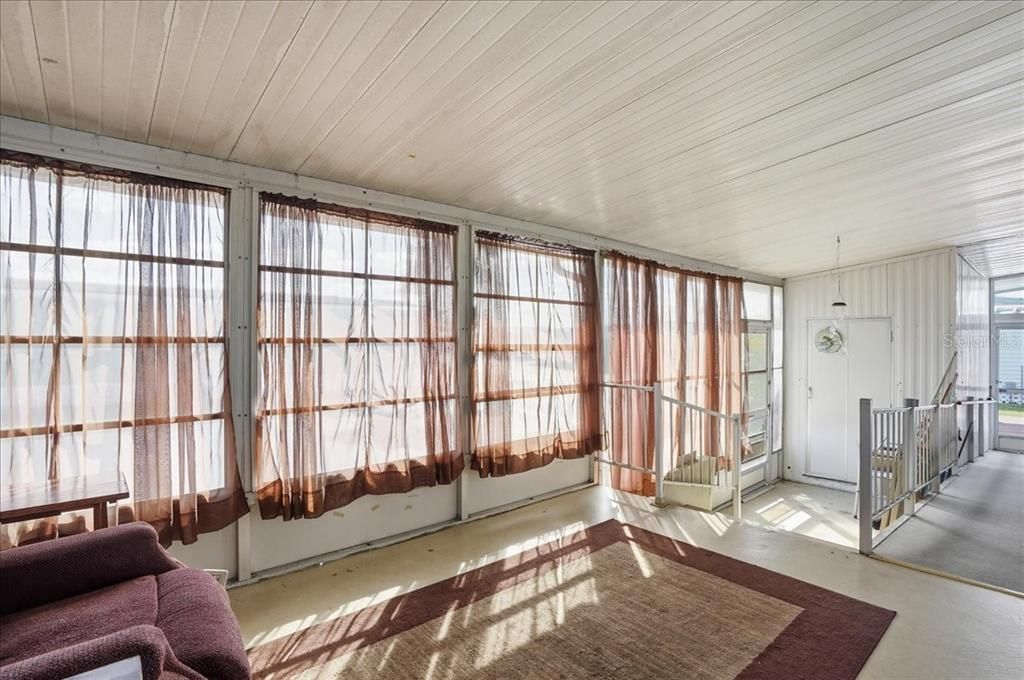 En Venta: $169,900 (2 camas, 2 baños, 966 Pies cuadrados)